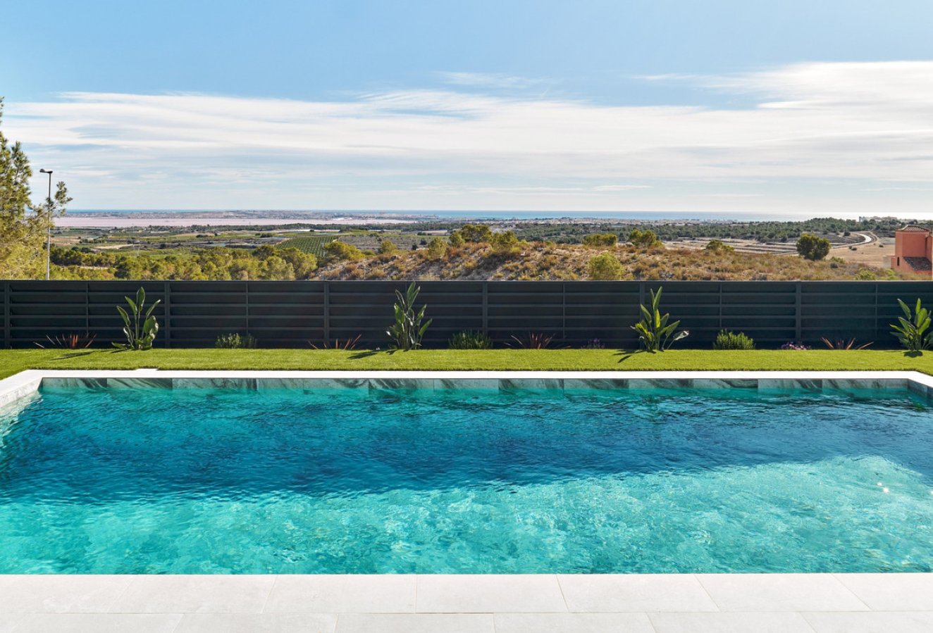 Resale - House - San Miguel de Salinas