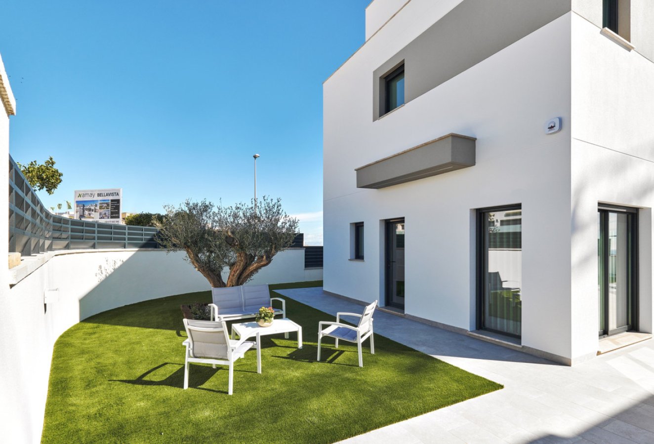 Resale - House - San Miguel de Salinas