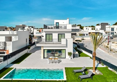 Resale - House - San Miguel de Salinas