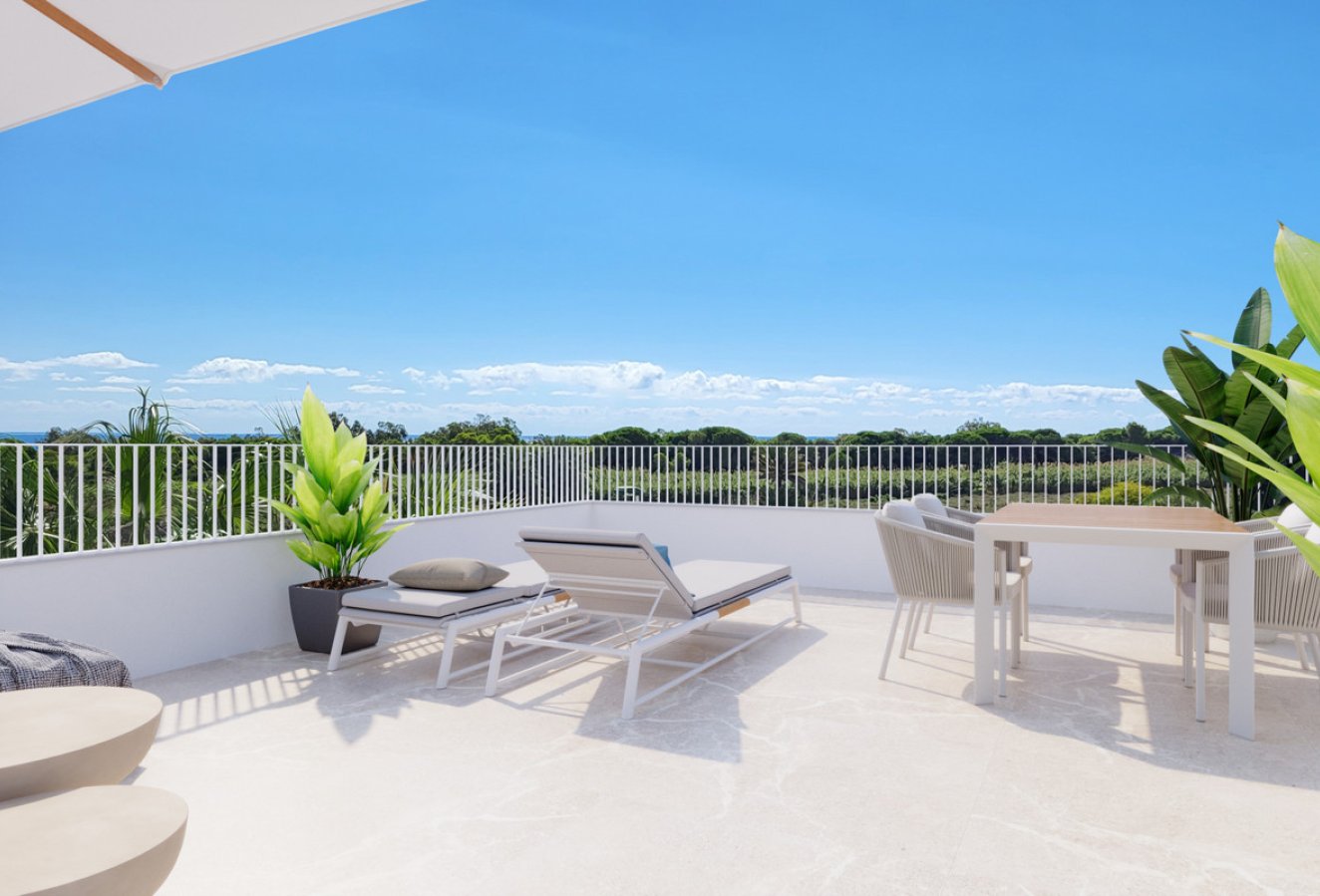 Resale - House - La Marina