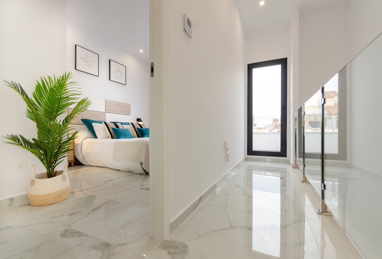 Obra nueva - Villa - Torrevieja - Torreta III