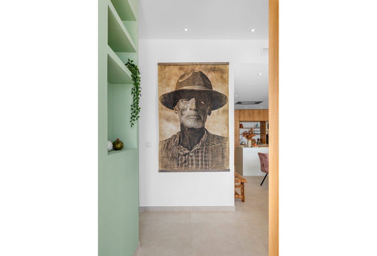 Resale - House - Dolores