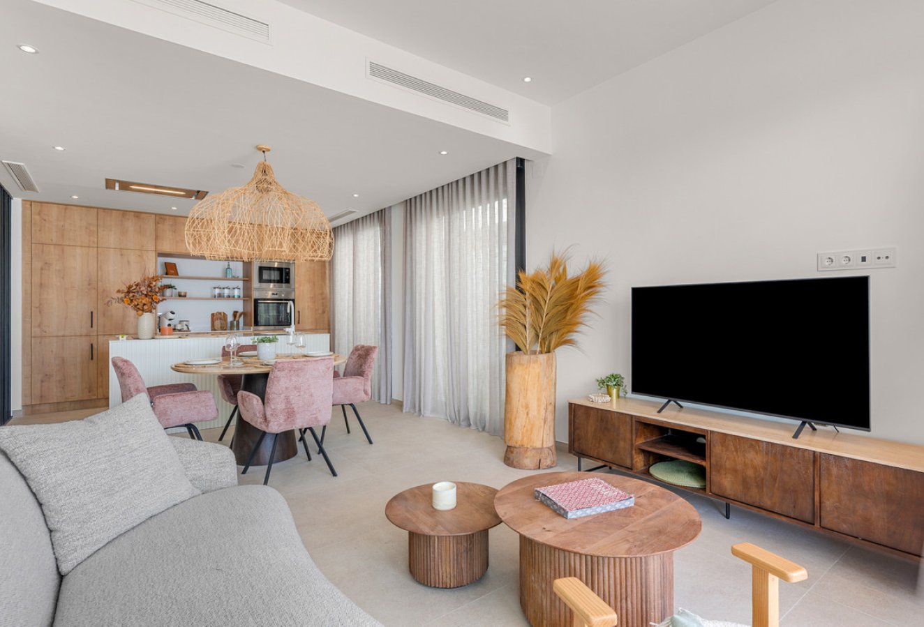 Resale - House - Dolores