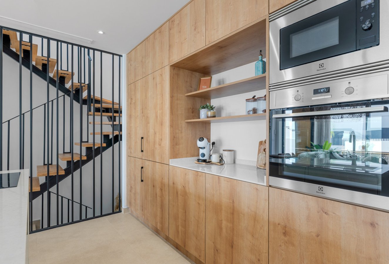 Resale - House - Dolores