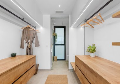 Resale - House - Dolores