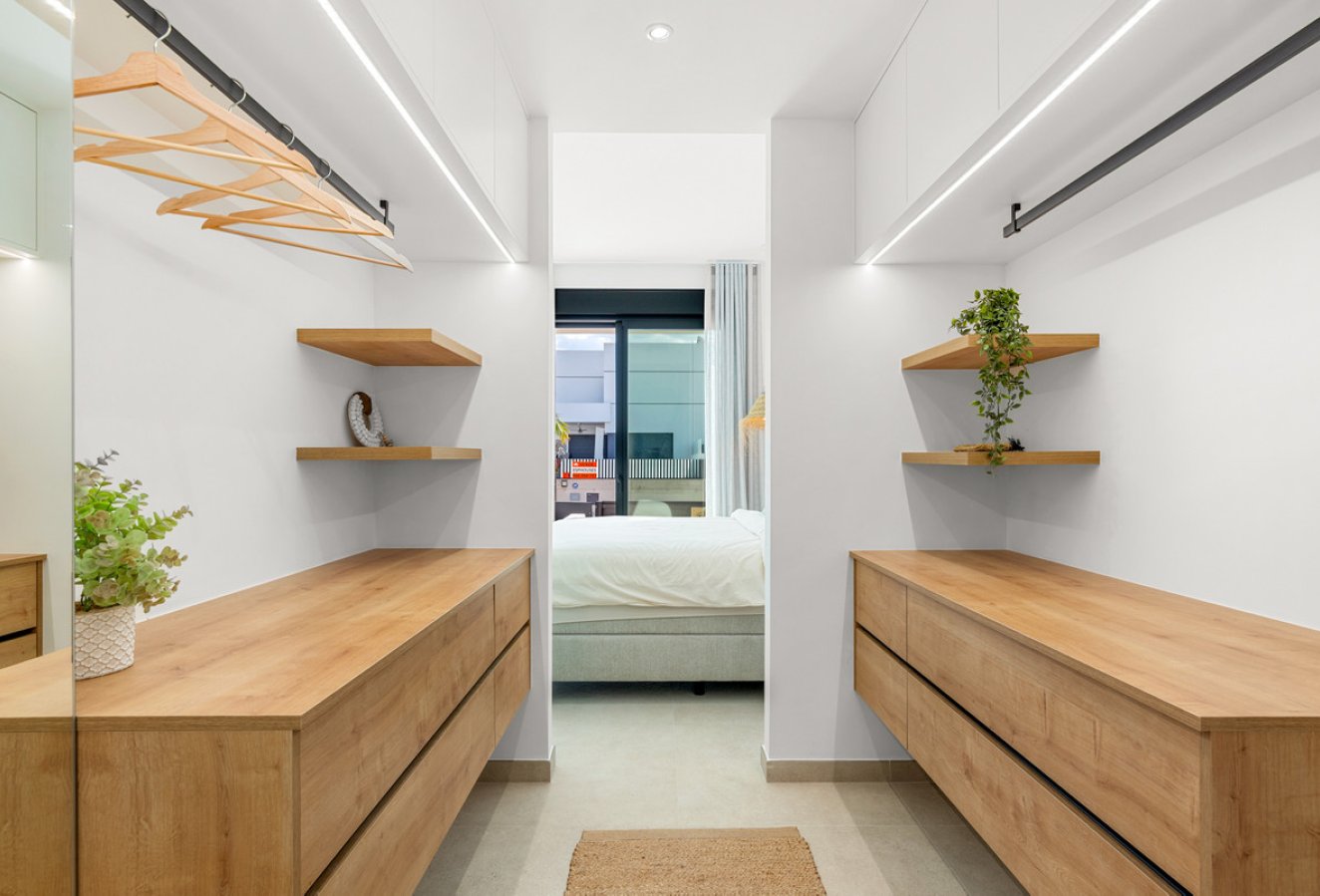 Resale - House - Dolores