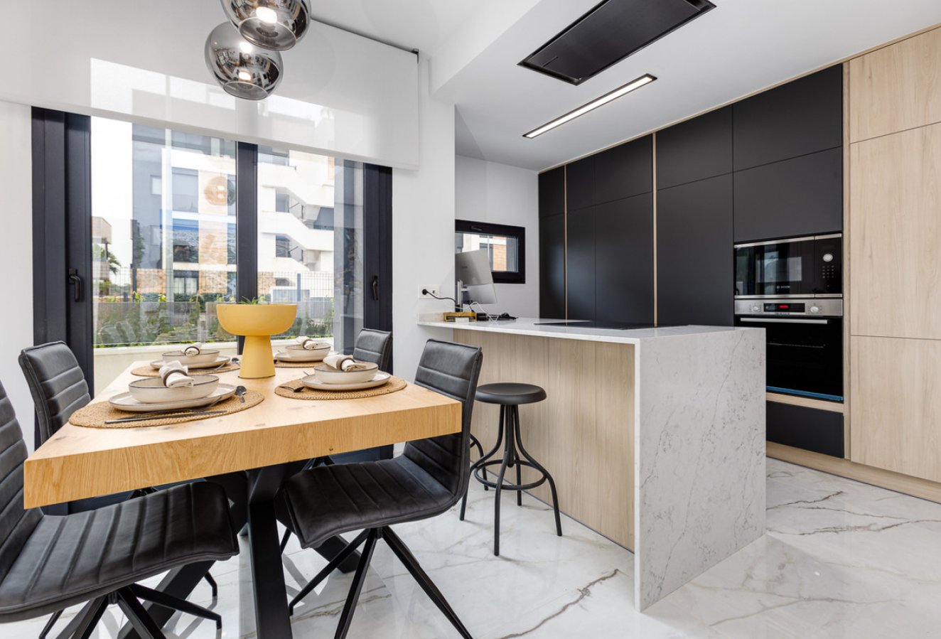 Resale - House - Ciudad Quesada