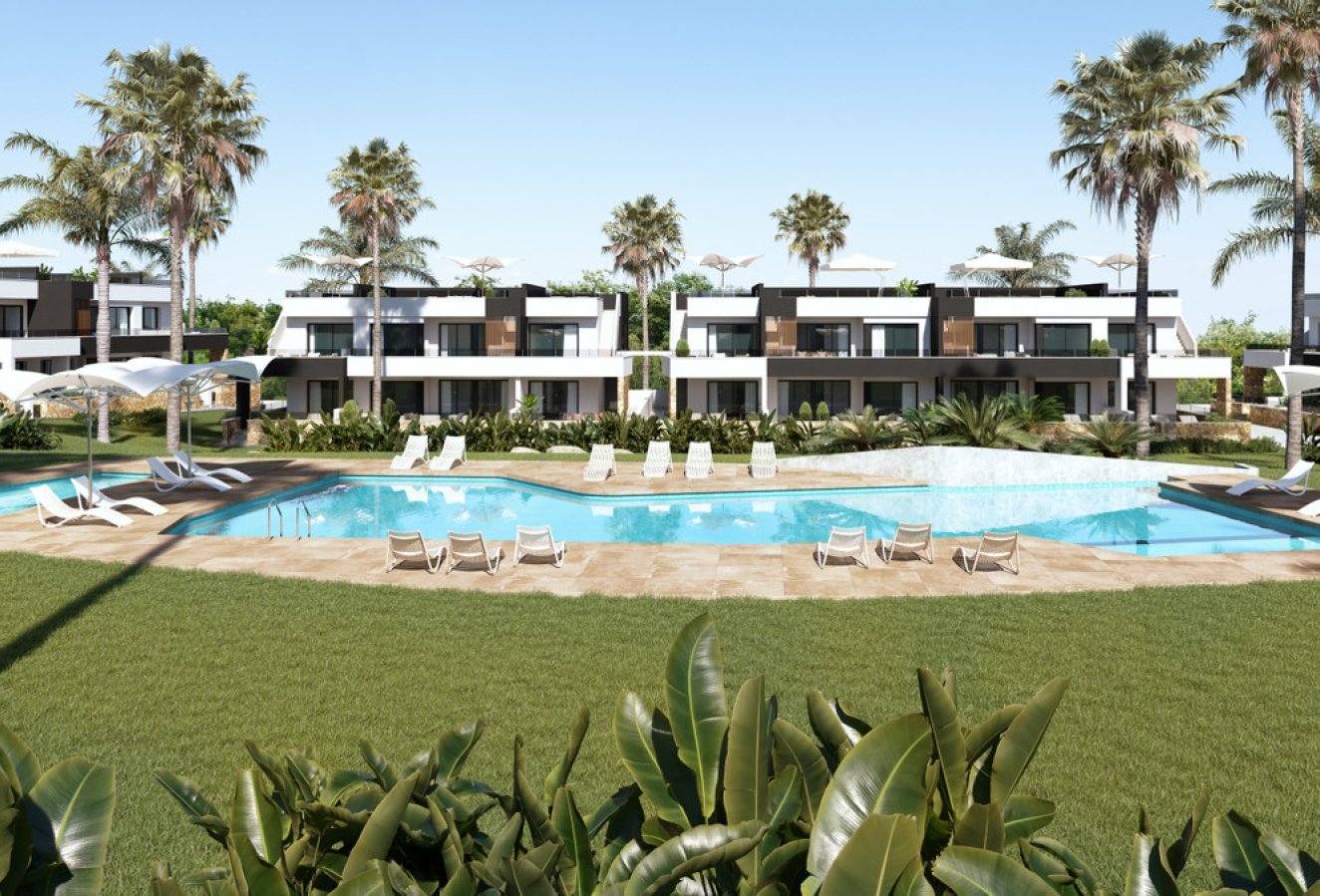 Resale - House - Ciudad Quesada