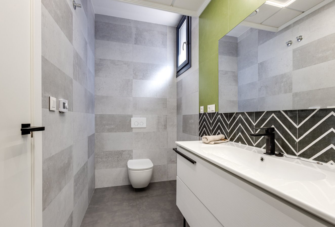 Reventa - Casa - Torrevieja