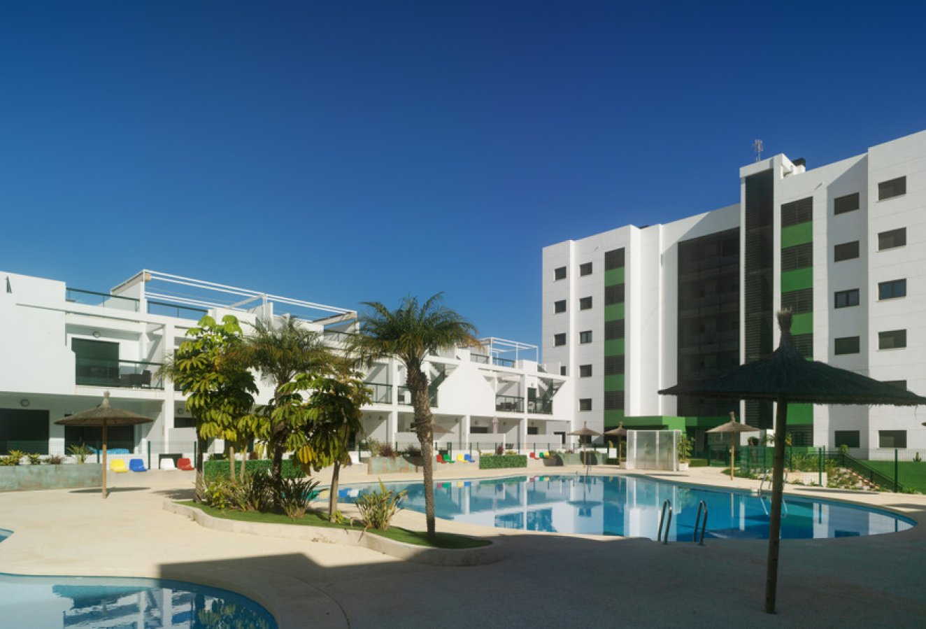 Resale - Apartment / flat - Mil Palmeras